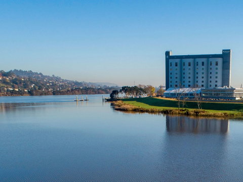 Peppers Silo Launceston - Dalby Accommodation 0
