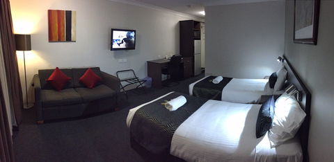 Country Comfort Hunts Liverpool - Dalby Accommodation 1