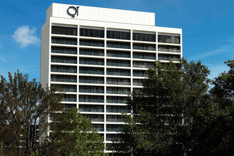 QT Canberra - Dalby Accommodation 0