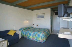Kingfisher Motel - Dalby Accommodation 1