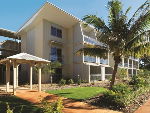 Oaks Broome - Dalby Accommodation 0