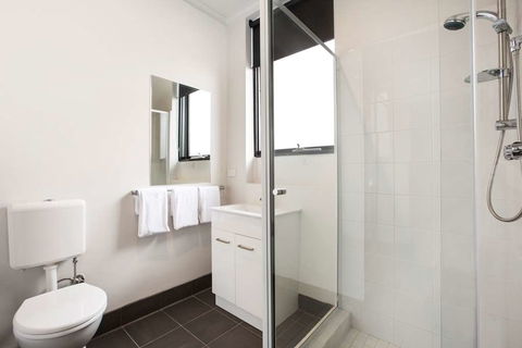 Nightcap at St Albans Hotel - Dalby Accommodation 1