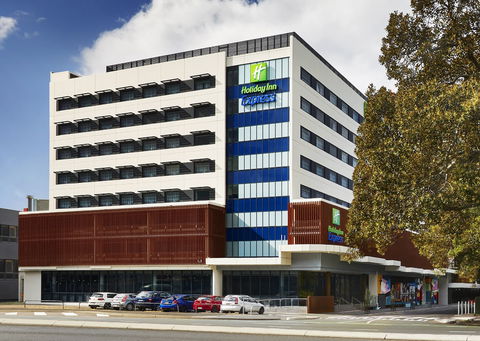Holiday Inn Express Newcastle - Dalby Accommodation 0
