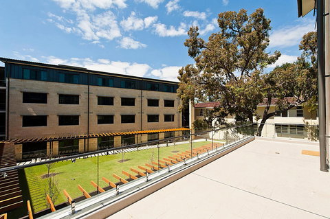 St Catherine's on Park - Dalby Accommodation 1