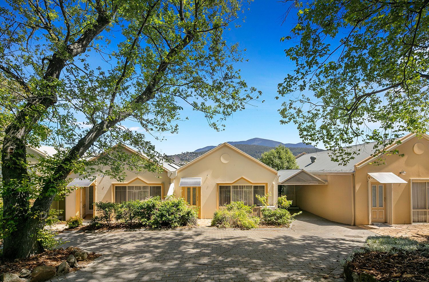 Unknown ACT Dalby Accommodation