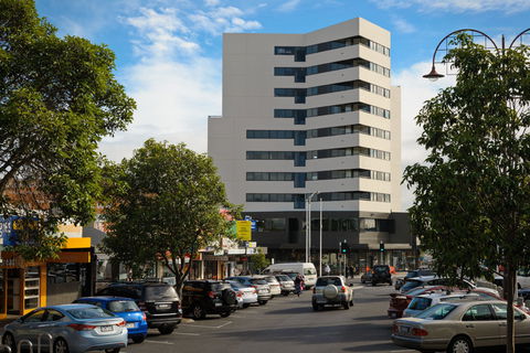 Apartments @ IKON Glen Waverley - Dalby Accommodation 0