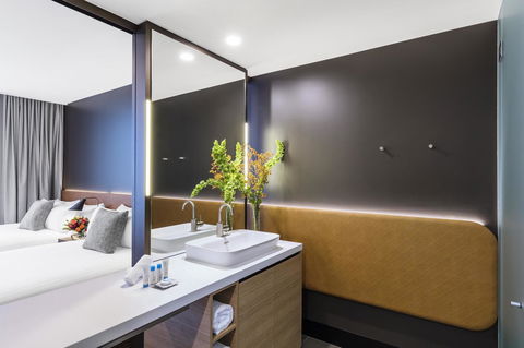 Vibe Hotel Canberra - Dalby Accommodation 16