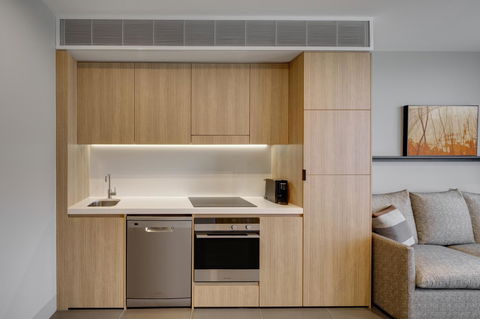 Vibe Hotel Canberra - Dalby Accommodation 37