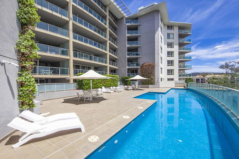 Pacific Suites Canberra - Dalby Accommodation 2