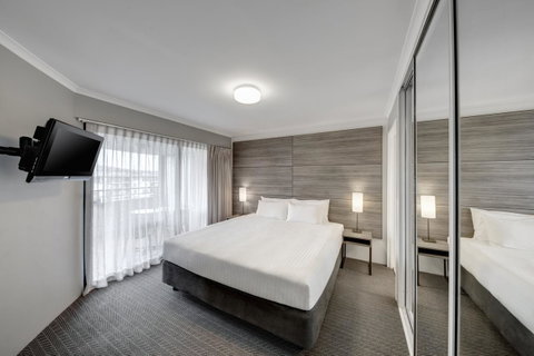 Adina Serviced Apartments Canberra James Court - Dalby Accommodation 11