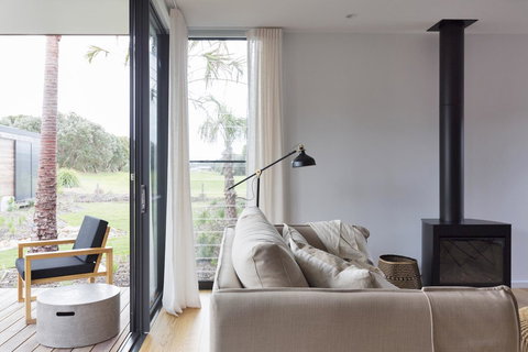 Bangalay Luxury Villas - Dalby Accommodation 5