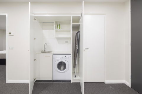 Avenue Hotel Canberra - Dalby Accommodation 26