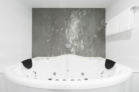 Avenue Hotel Canberra - Dalby Accommodation 19