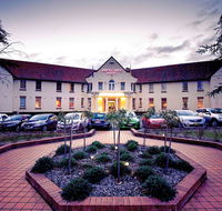 Mercure Canberra - Dalby Accommodation