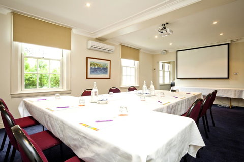 Mercure Canberra - Dalby Accommodation 43