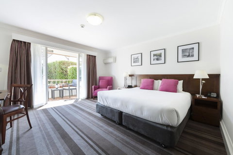 Mercure Canberra - Dalby Accommodation 2