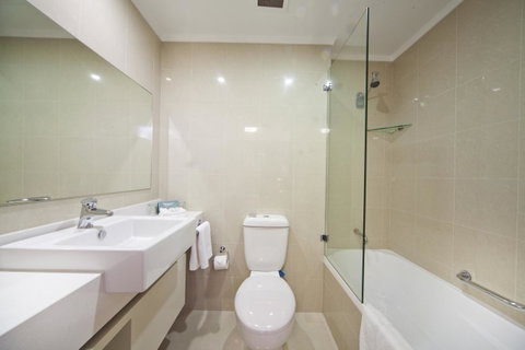 Mercure Canberra - Dalby Accommodation 33