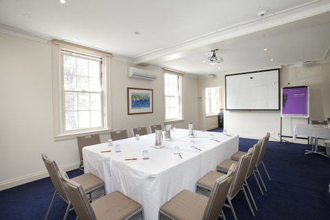 Mercure Canberra - Dalby Accommodation 37