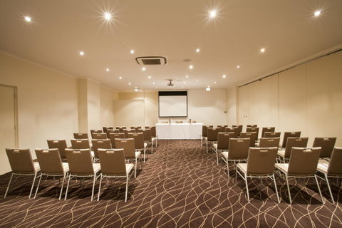 Mercure Canberra - Dalby Accommodation 39