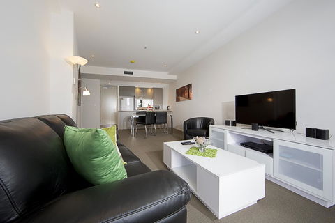Manhattan 303 Canberra City ACT - Dalby Accommodation 16