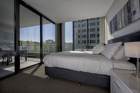 Manhattan 303 Canberra City ACT - Dalby Accommodation 32