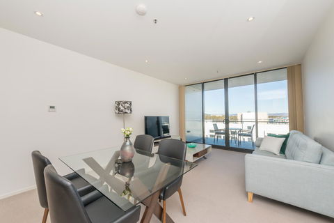 Manhattan 303 Canberra City ACT - Dalby Accommodation 24