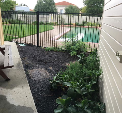 Finches Canberra - Dalby Accommodation 39