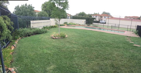 Finches Canberra - Dalby Accommodation 37