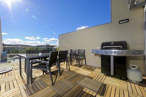Mode 220 Braddon ACT - Dalby Accommodation 9