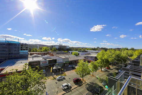 Mode 220 Braddon ACT - Dalby Accommodation 11