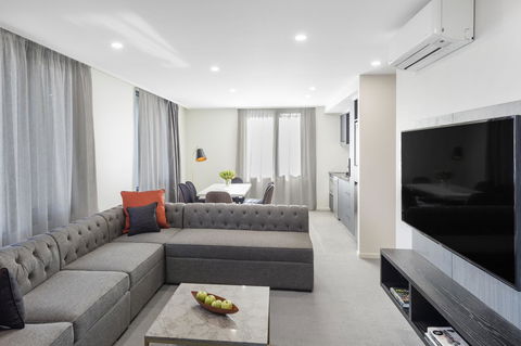 Deco Hotel Canberra - Dalby Accommodation 9