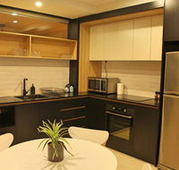 Stylish Modern Cute as a Button - Braddon CBD - Dalby Accommodation