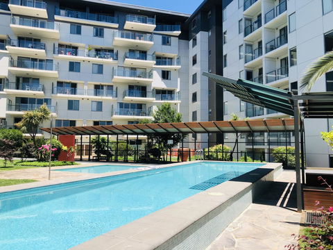 Staying Places - The Avenue - Dalby Accommodation 3
