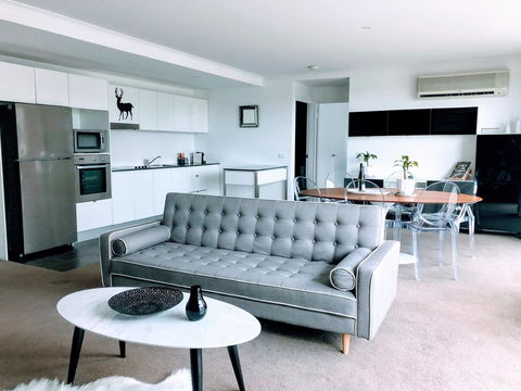Staying Places - The Avenue - Dalby Accommodation 18