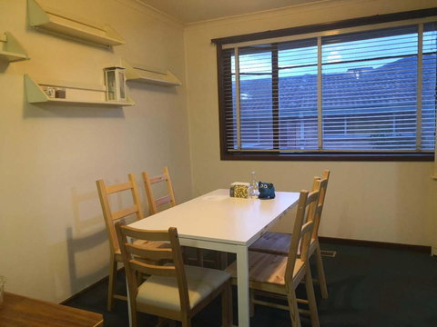 Space And Quiet Safe Room Canberra - Dalby Accommodation 11