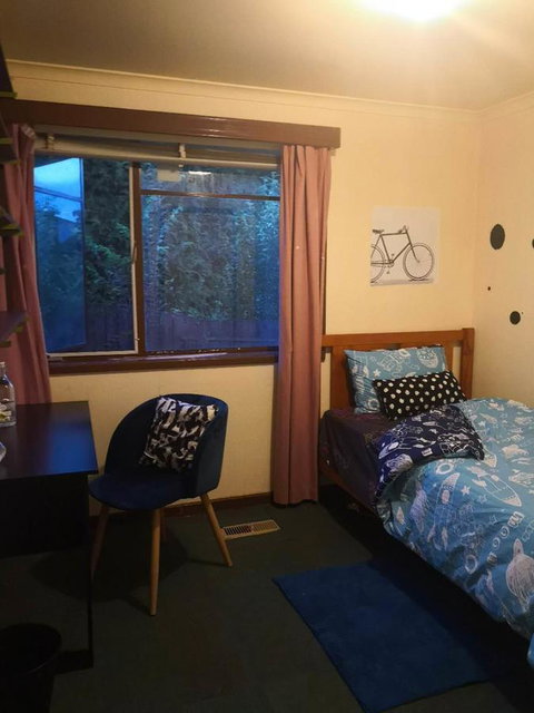 Space And Quiet Safe Room Canberra - Dalby Accommodation 0