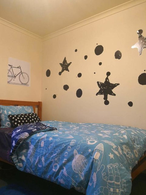 Space And Quiet Safe Room Canberra - Dalby Accommodation 3