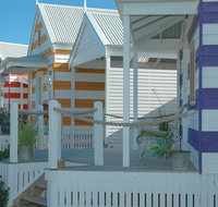 Beach Huts Middleton - Dalby Accommodation