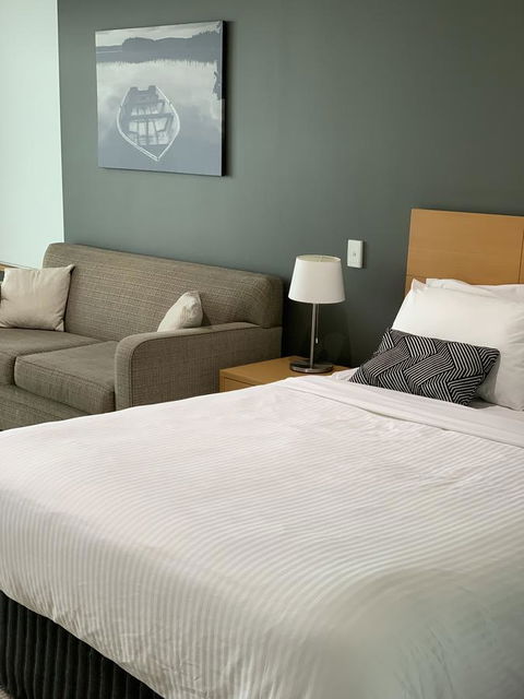 Wallaroo Marina Stayz - Dalby Accommodation 5