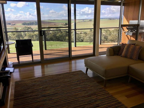 Barossa Pavilions & Glasshouse - Dalby Accommodation 18