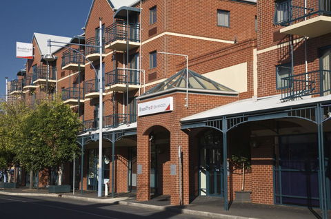BreakFree Adelaide - Dalby Accommodation 5