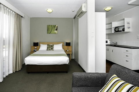 BreakFree Adelaide - Dalby Accommodation 2