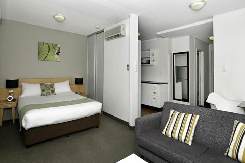 BreakFree Adelaide - Dalby Accommodation 15