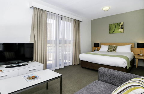 BreakFree Adelaide - Dalby Accommodation 13