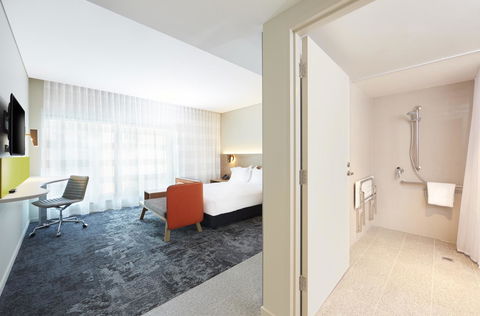 Holiday Inn Express Adelaide City Centre, An IHG Hotel - Dalby Accommodation 11