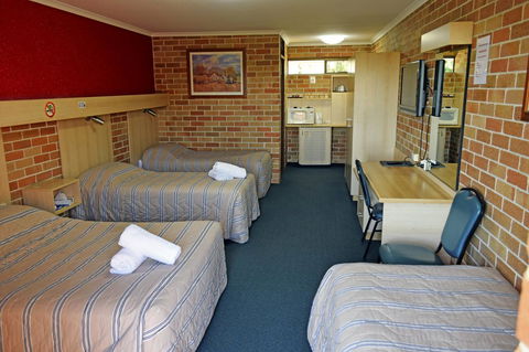 Windsor Terrace Motel - Dalby Accommodation 17