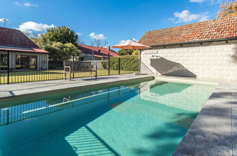 The Tudor House - Dalby Accommodation 19