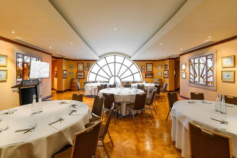 InterContinental Adelaide, An IHG Hotel - Dalby Accommodation 12