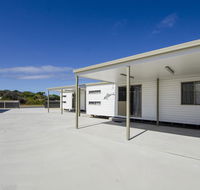 Rocks Retreat Cabin - Dolphin - Dalby Accommodation