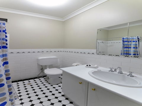 Mansions On Pulteney - Dalby Accommodation 7